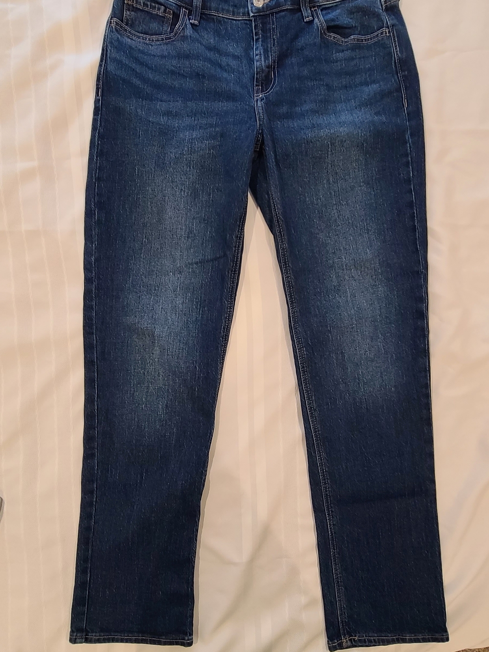 Old Navy Mid-rise Wow Boyfriend Jeans